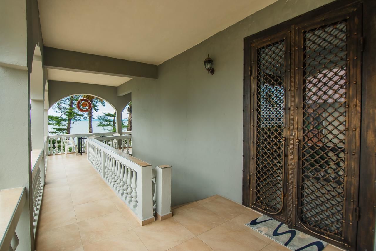 Мини-отель House at the Sea Батуми-25