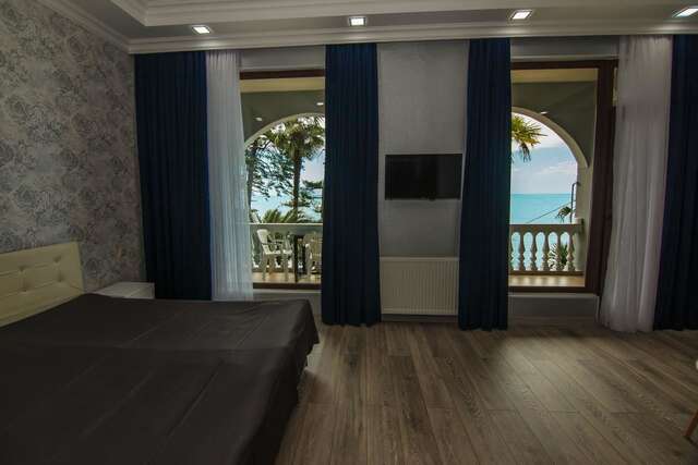 Мини-отель House at the Sea Батуми-11